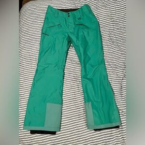 Patagonia Women’s Powder Ski Snow Pants, Medium, EUC